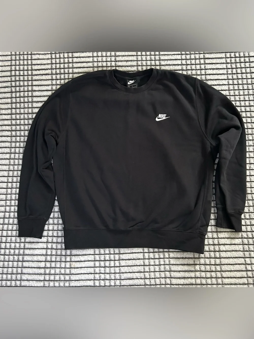 Men’s New Nike Crewneck Sweatshirt (L)